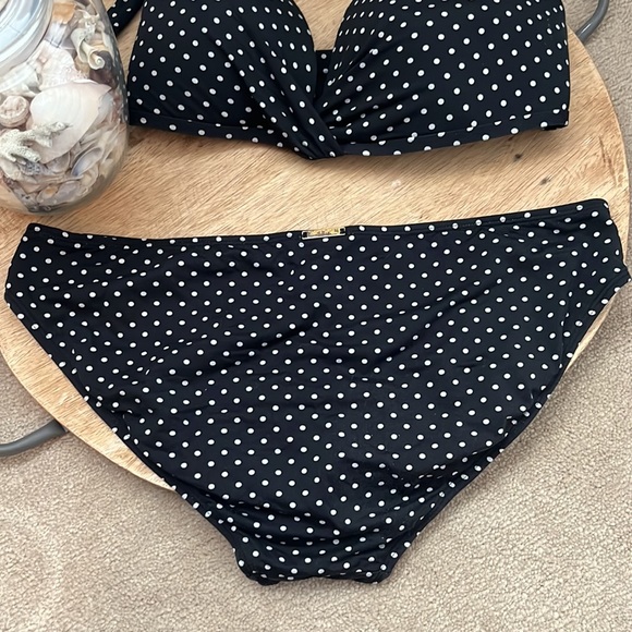 Ralph Lauren Bikini - Picture 3 of 5